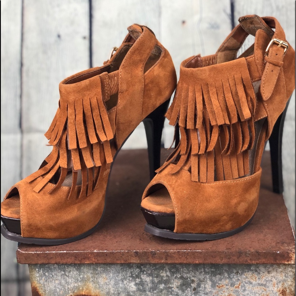 Quips fringed heals